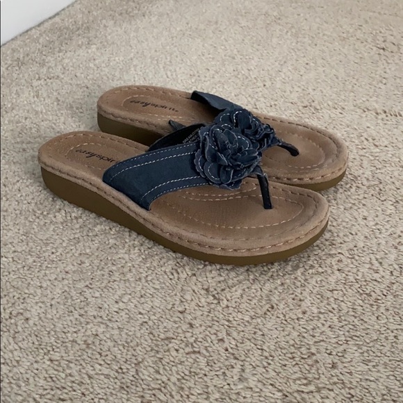 Sandals - Picture 2 of 2